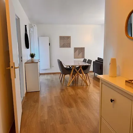 Avec Terrasse Proche